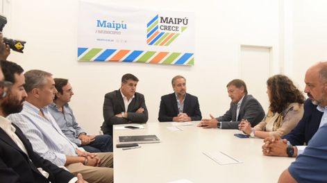 El intendente de Maipú, Matías Stevanato recibió al gobernador Rodolfo Suárez, al vicegobernador Mario Abed y a parte del gabinete provincial.