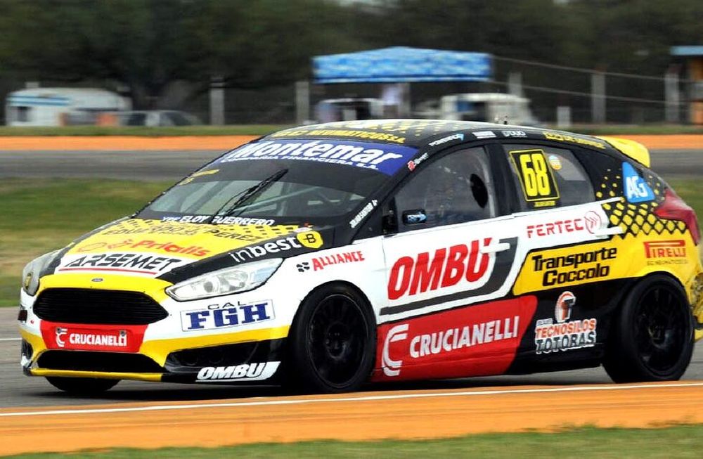 Pole para Julián Santero para Turismo Nacional