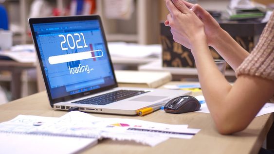 Economistas aseguran que podría mejorar la situación de la actividad local. Sin embargo, no será parejo para todos: algunos sectores tendrán rebote y a otros les costará más recuperarse.
