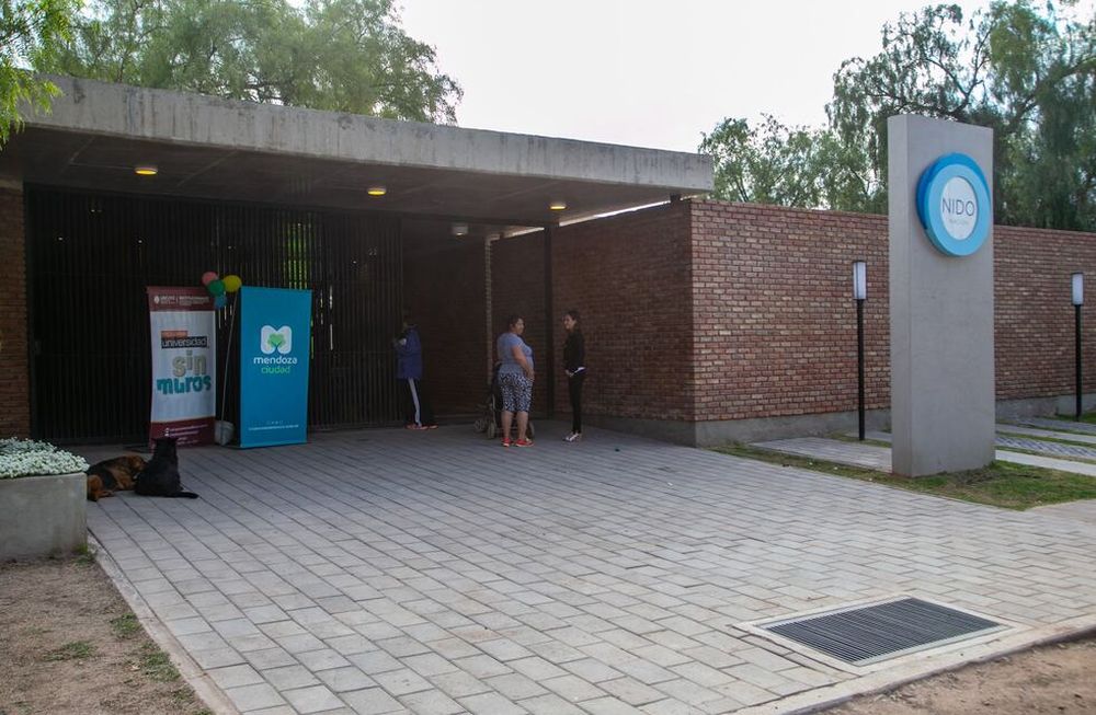 La Ciudad realizó un operativo de acompañamiento de tarifa eléctrica con 40 familias. Foto: Prensa Ciudad de Mendoza