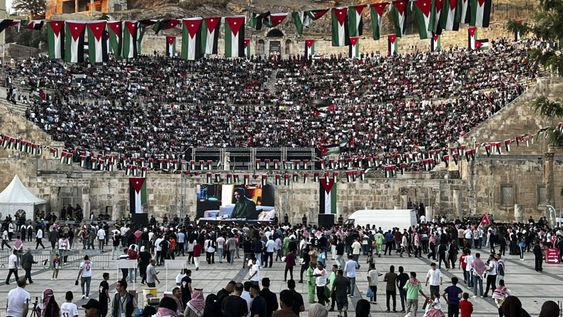 Un muerto tras una avalancha en una plaza de Jordania cuando transmitían el partido vs Argelia&nbsp;