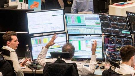 Los bonos argentinos mostraron caída del 5%. (Archivo)