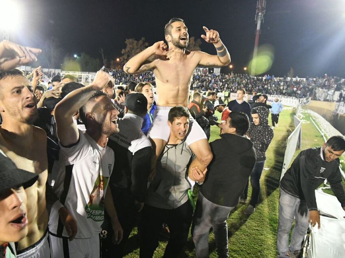 Las mejores postales del ascenso de Gimnasia y Esgrima