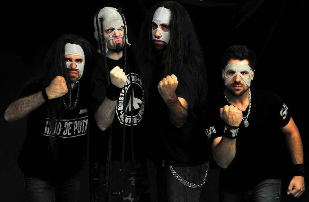 Asspera: “No somos los bufones del heavy metal”