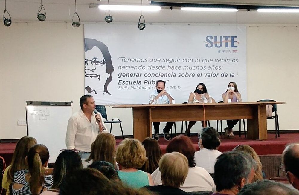 Plenario del SUTE desarrollado el último sábado. El Gobierno está obligado a admitir los representantes sindicales en las juntas calificadoras.