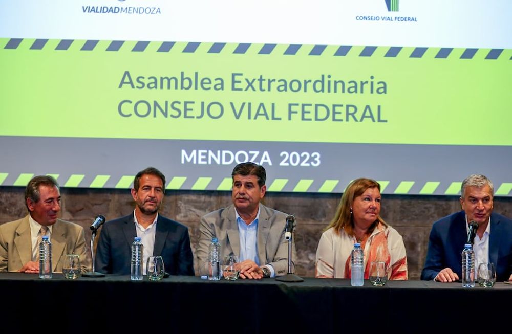 El Consejo Vial Federal sesionó en Mendoza por los 90 años de Vialidad Provincial