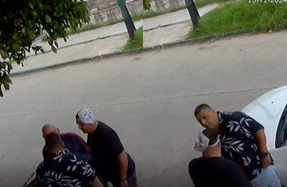 Un expolicía retirado mató a un chofer de colectivos por poner la música fuerte para Navidad. Ocurrió en La Matanza.