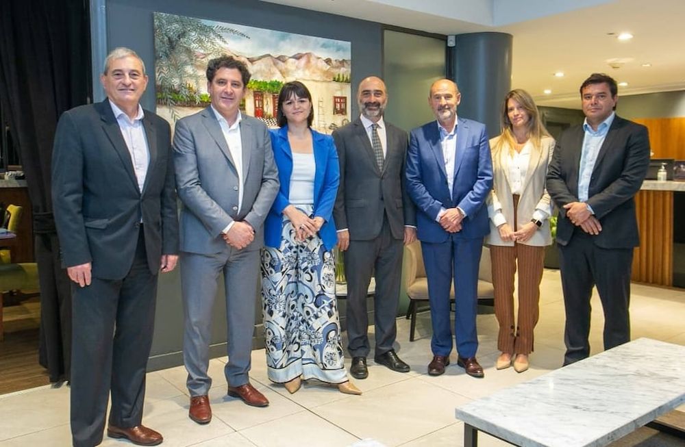 Mendoza, San Juan y San Luis se unen con AmCham para impulsar el comercio con Estados Unidos (Prensa Gobierno de Mendoza)