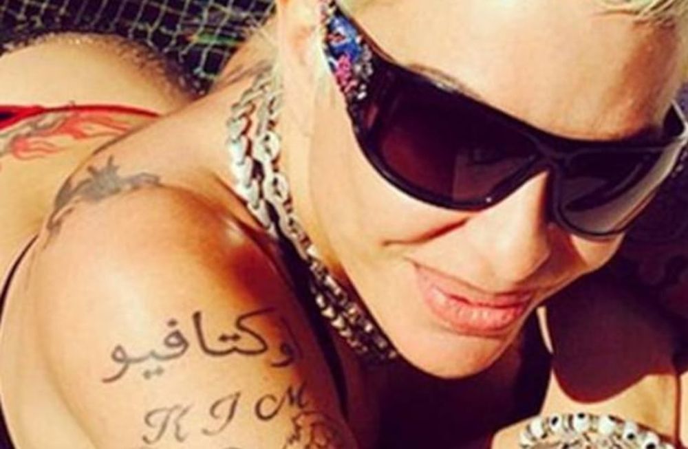 Daniela Cardone, sexy a los 50