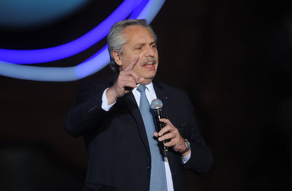 Plaza de MayoFestejos por el día de la democracia y los derechos humanos.El presidente Alberto Fernandez junto a Cristina Kirchner y Lula Da Silva Pepe MujicaFoto Juano Tesone