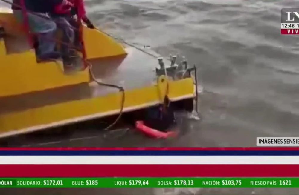 Dos personas fueron rescatadas en el Río de la Plata
