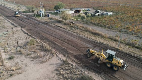 Vialidad Mendoza comenzó la construcción de un puente y un nuevo tramo de camino sobre la Ruta Provincial 14