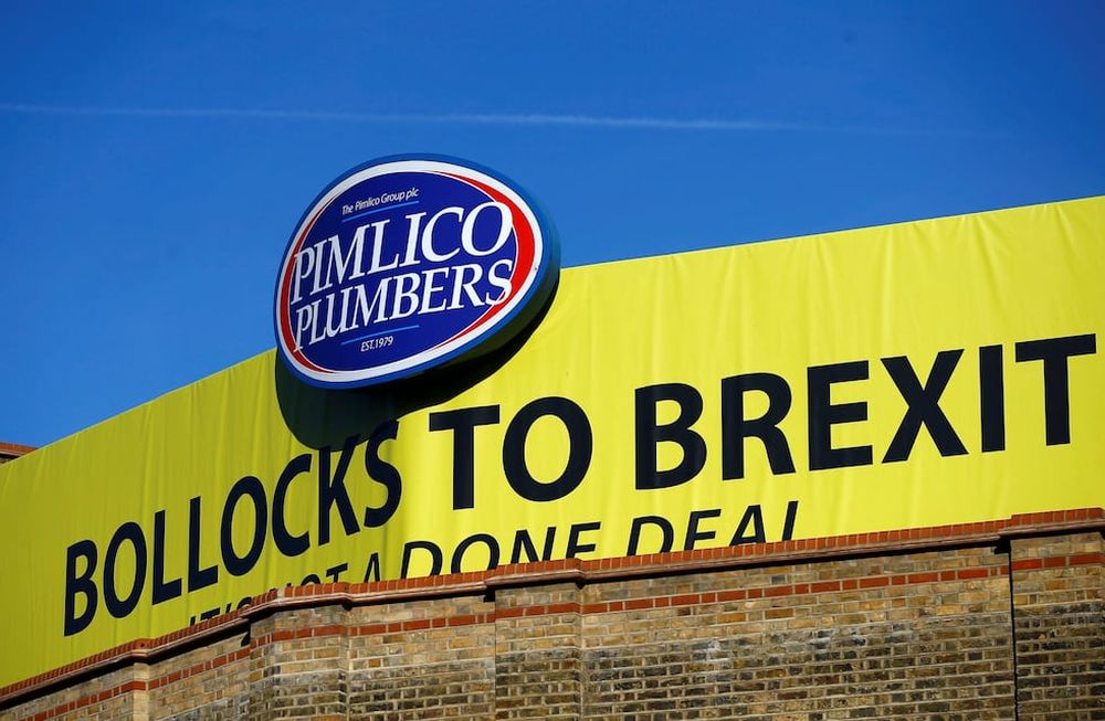 A la mierda con el Brexit: un empresario inglés pateó el tablero y crece la grieta