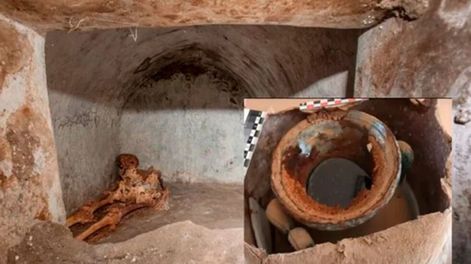 Así lucía la tumba de Marcus Venerius Secundio y el líquido, que podría ser vino, al momento del descubrimiento. Foto: Gentileza