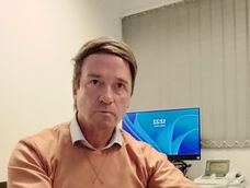 El director de Pami en Mendoza, el abogado David Litvinchuk