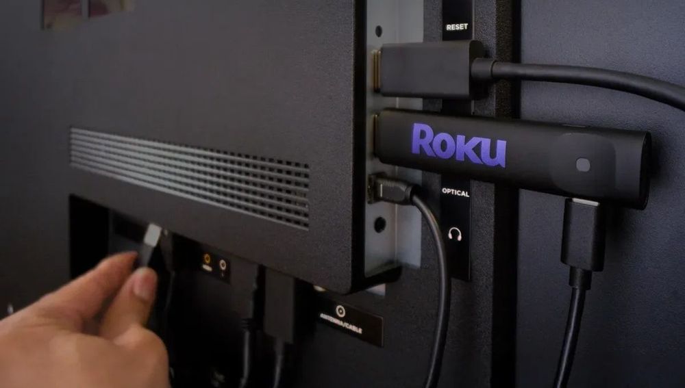 El Roku Streaming Stick 2025 permite convertir cualquier televisor en smart sin instalaciones complejas.