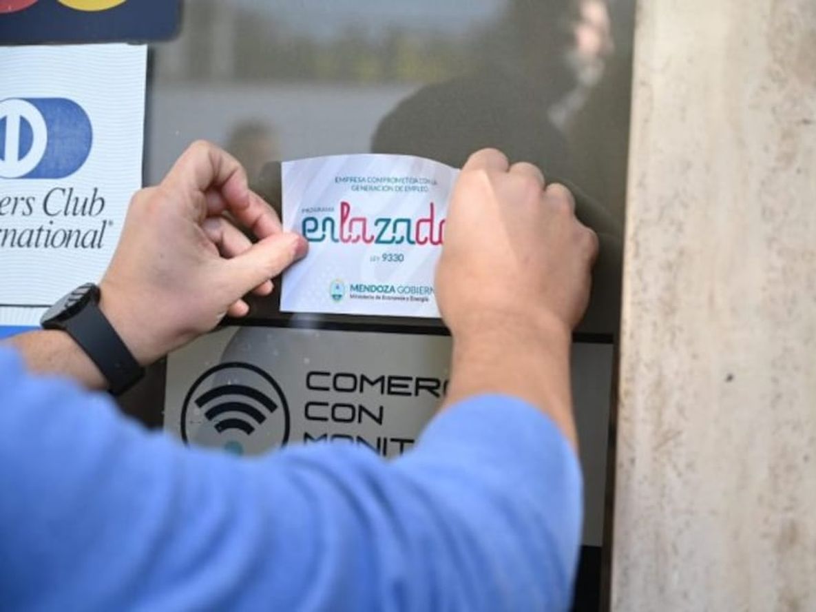 Enlazados: el Gobierno de Mendoza abona hasta siete meses de salario mínimo, vital y móvil a empresas, comercios y pymes que incorporen personal en blanco y por tiempo indeterminado.
