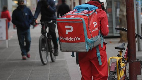 El sector IT de la empresa Pedidos Ya tiene 20 empleados en la provincia y esperan llegar a los 50 a fines de este año. También están por inaugurar el tercer mercado propio de productos de consumo diario. / Foto: Jose Gutierrez /  Los Andes