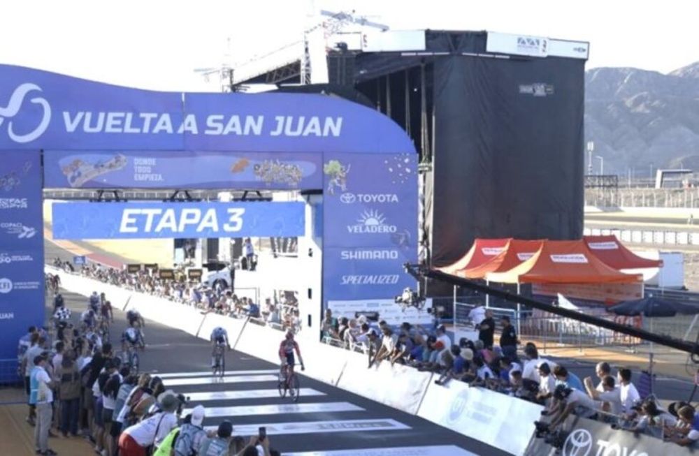 La llegada en la etapa 3.