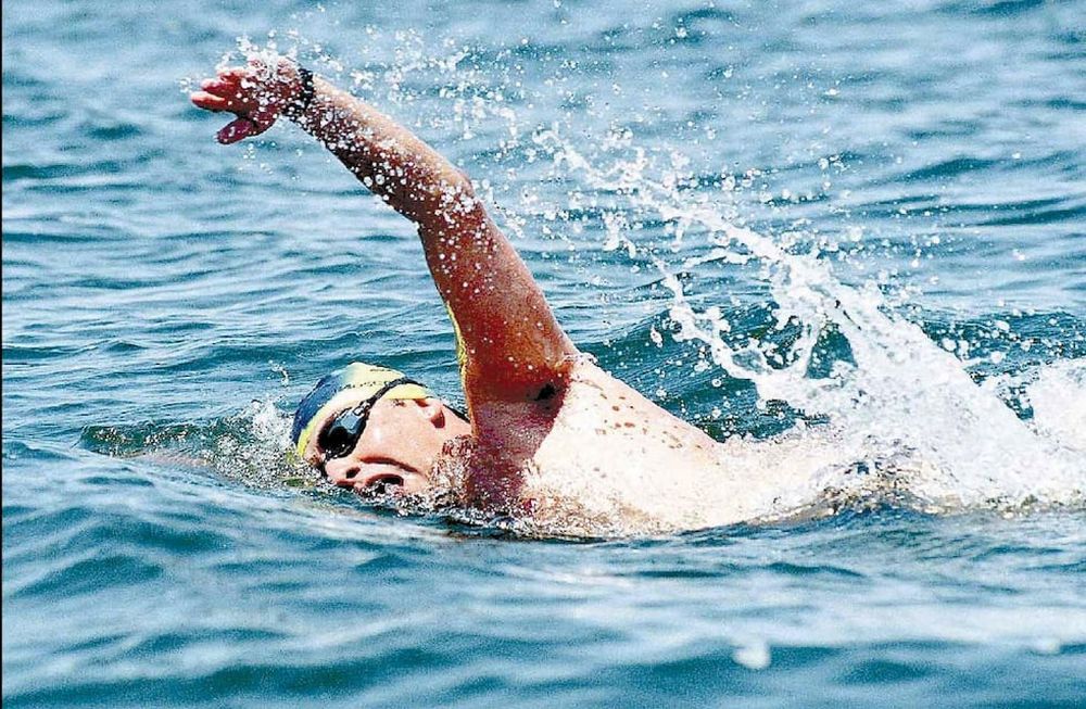 Gustavo Oriozabala el nadador del fin del mundo