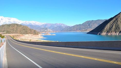 Este sábado y mañana domingo 24 de Enero a partir de las 18hs el descenso desde el Valle de Potrerillos hacia el Gran Mendoza, se realizará exclusivamente por Ruta Nacional 7.