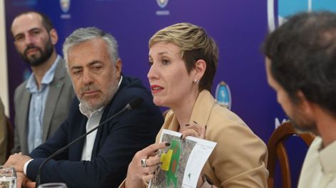 Mendoza recibió la donación de 40.000 hectáreas de La Payunia.