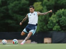 La Selección Argentina se mide con Egipto por los octavos de final. Leandro Paredes, podría recuperar la titularidad.&nbsp;