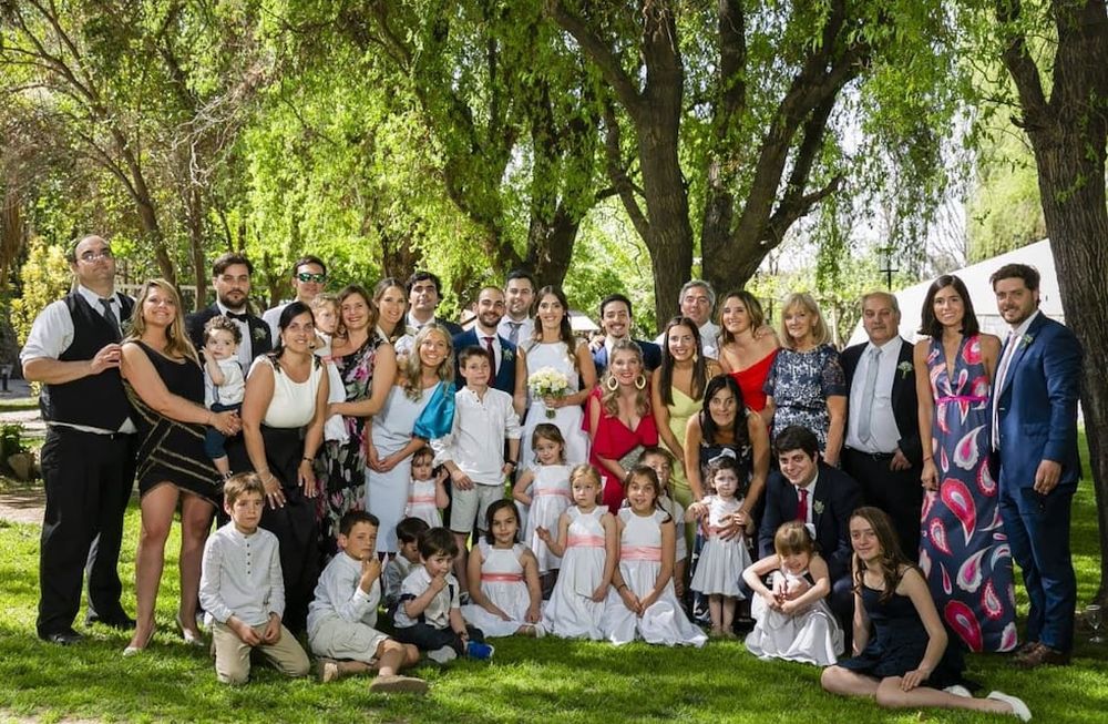 Silvina y “Gringo” formaron una numerosa familia a la que sumaron cinco hijos del corazón. Sus reuniones congregaban a decenas cuando no había pandemia.