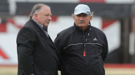 Omar y Carlos Sperdutti ya no estarán al frente del proyecto deportivo de la entidad botellera. Foto: José Gutiérrez