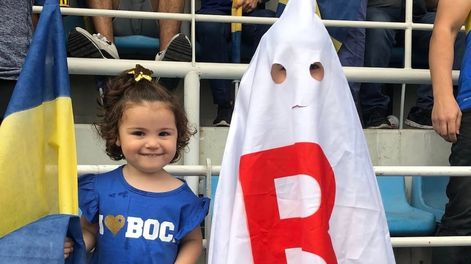 Sigue la polémica por el disfraz del hijo de Benedetto
