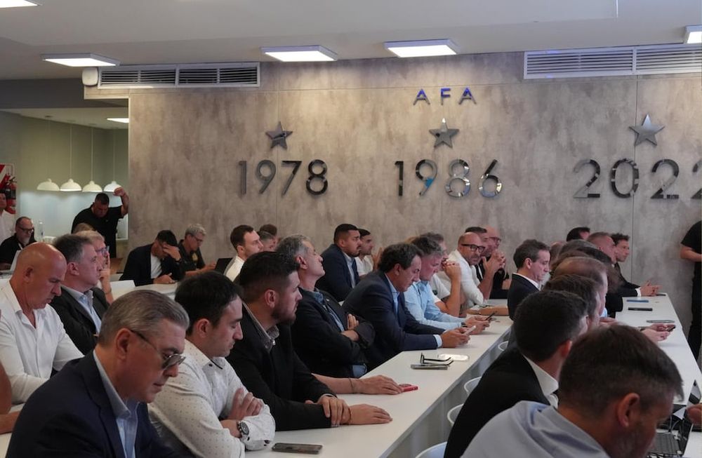 Se definieron los grupos de la Copa de la Liga 2025/Foto: AFA