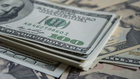 El valor del dólar alcanzó un valor récord en el mercado oficial en solo cuatro días de julio.&nbsp;