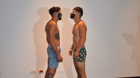 Esta noche se vivirá una gala importante en el Arena Maipú, con combates que prometen y mucho.