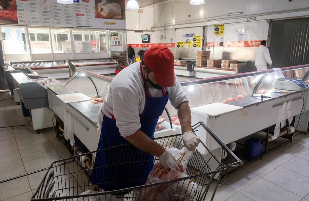 Prohibición de exportar carne por 30 días. El Gobierno Nacional tomo esta medida para bajar el precio de la carne para consumo interno, el campo llamó al paro, y ya falta carne en algunos comercios. Foto: Ignacio Blanco / Los Andes