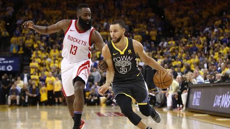 Houston venció como visitante a Golden State y emparejó la serie final del Oeste