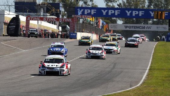 ¡Victoria de Santero en el Súper TC2000!