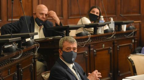 Los Andes | Debate interno. Diputados y senadores del PJ explicarán su postura sobre la reforma de la Constitución ante Anabel Fernández. Foto: José Gutiérrez / Los Andes.