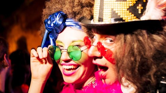 el encanto del carnaval de venecia, en maipu: disfruta de un sunset de mascaras, musica y la mejor gastronomia