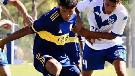 Los Andes | Lucas Palma, el mendocino de 18 años que debutó en reserva de Boca en febrero y el sábado pasado fue parte del plantel profesional. Su humilde familia compró un televisor para verlo en su debut y esperan que pueda sumar minutos contra San Lorenzo este mar
