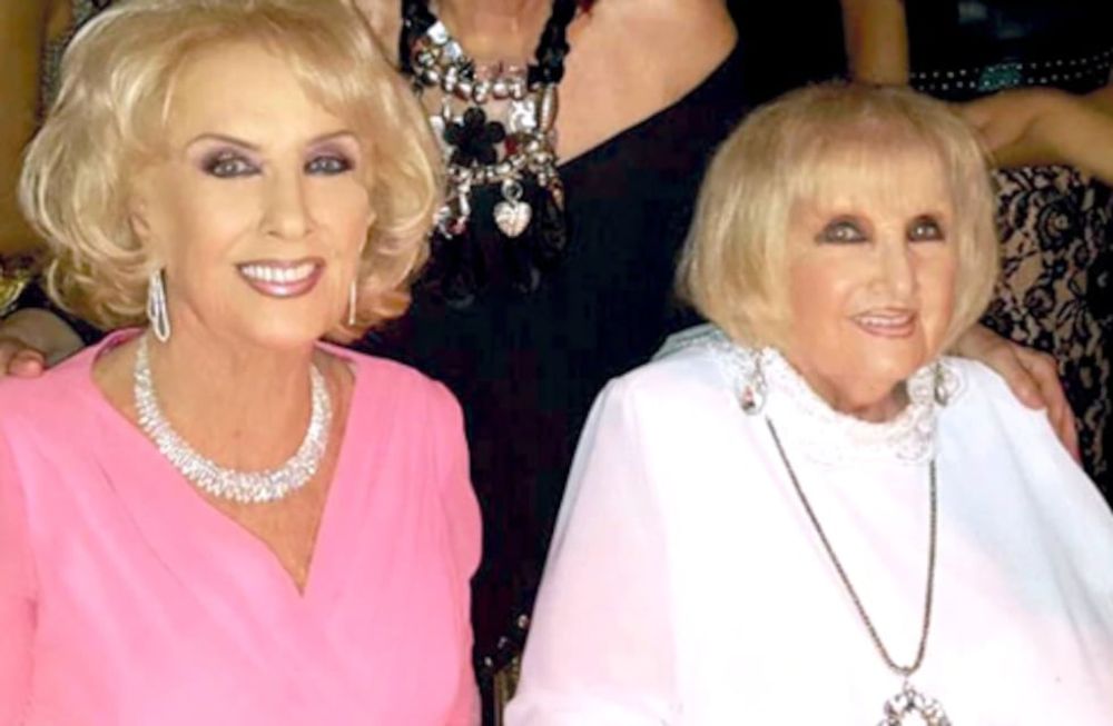 Mirtha Legrand y su hermana Goldy.