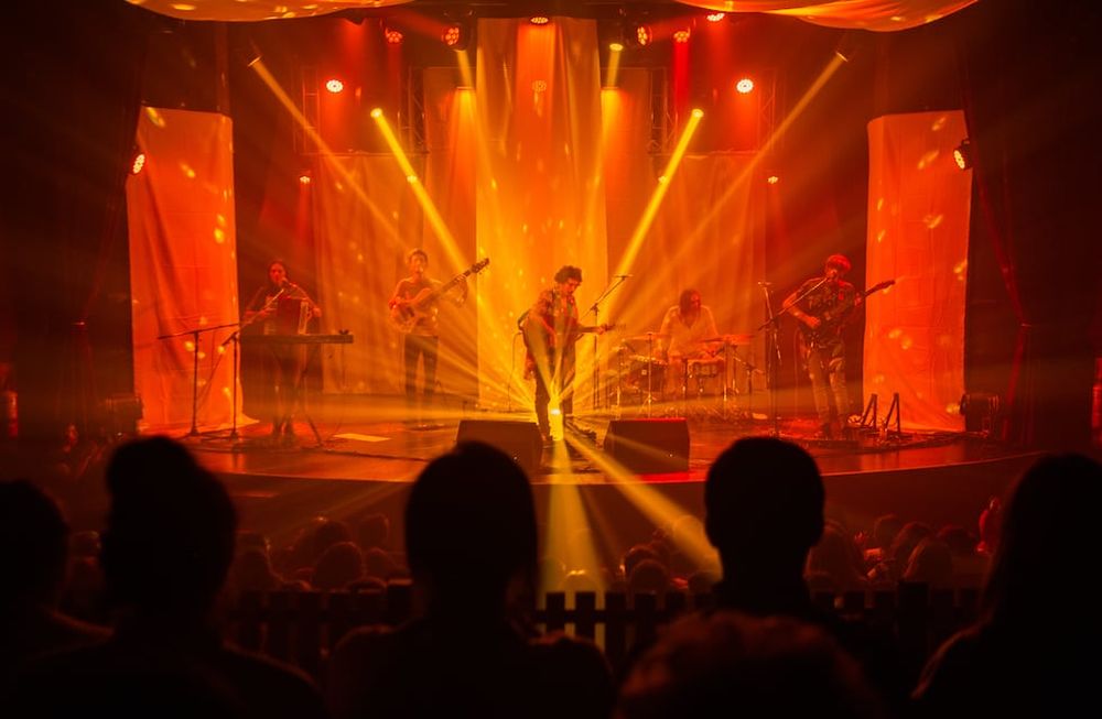 El músico llega con su banda completa al teatro Mendoza.