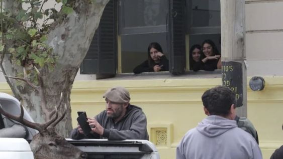 . El hecho también atrajo a las autoridades, puesto que se sospechaba que habían cometido un ilícito al haber atentado contra los mencionados ejemplares. Foto: Juan Andrés Galli