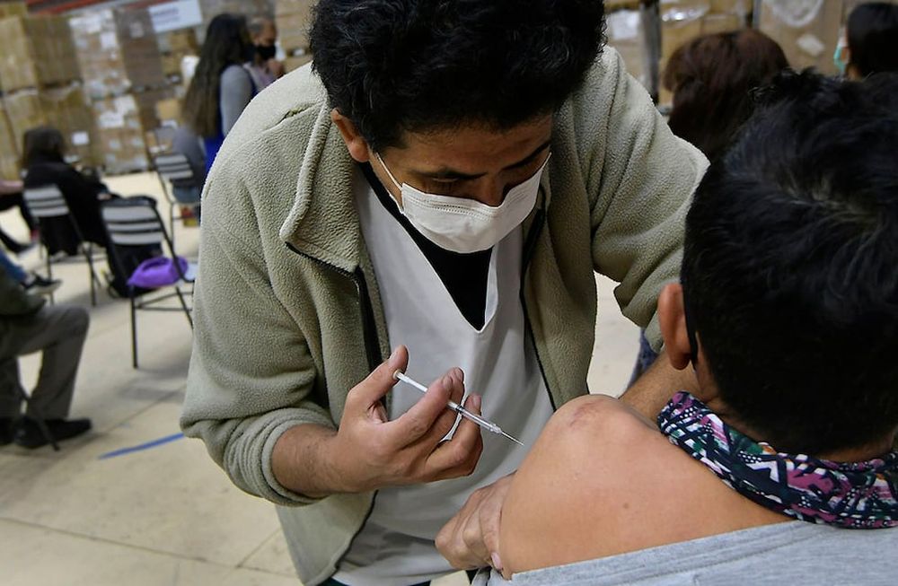 Dolor de cabeza, de garganta, muscular, fiebre, cansancio, secreción nasal, tos, fiebre o febrícula, los más comunes. Foto : Orlando Pelichotti