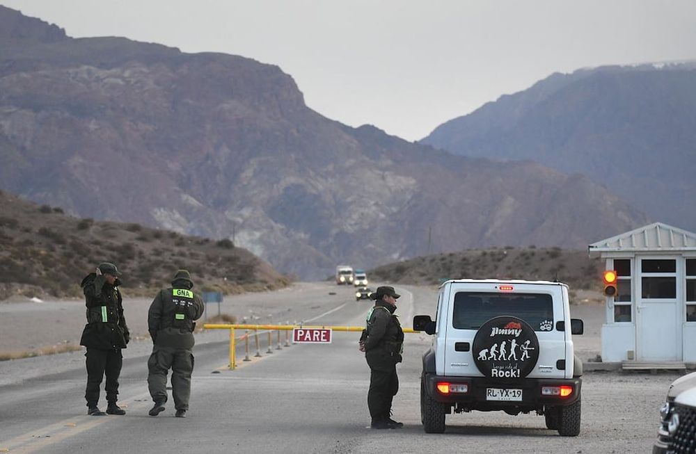 Mañana se restablecerá para el turismo interno argentino y los visitantes podrán llegar hasta la boca del túnel. Foto: José Gutierrez / Los Andes