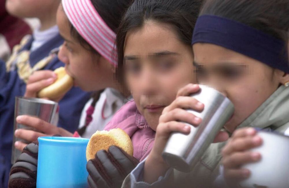 Hay alumnos de familias carenciadas que en las escuelas encuentran el único plato de comida al que acceden en el día. Foto: José Gutiérrez / Los Andes
