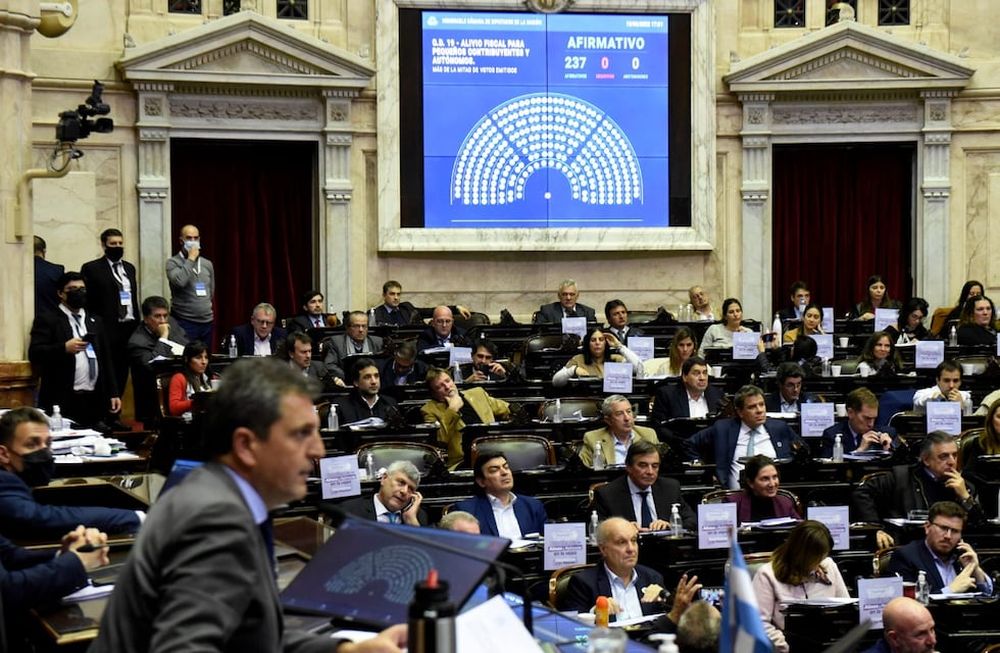 Se aprobó por unanimidad el proyecto de alivio fiscal para monotributistas. Foto: prensa Diputados.