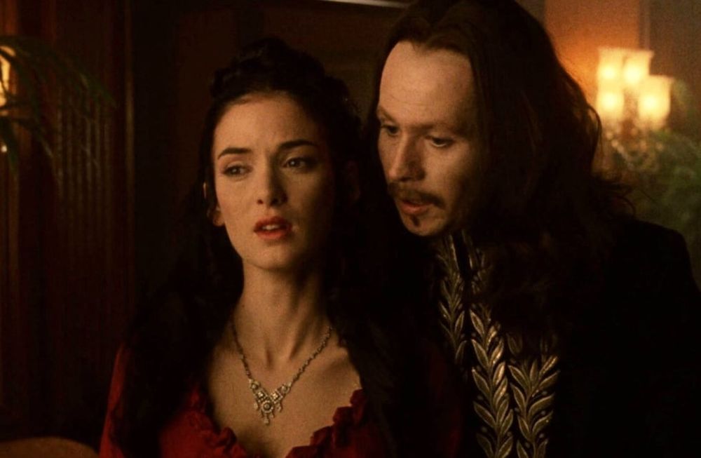 Winona Ryder y Gary Oldman en una escena de Bram Stokers Dracula, de Francis Ford Coppola.
