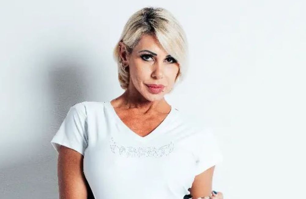 Mónica Farro