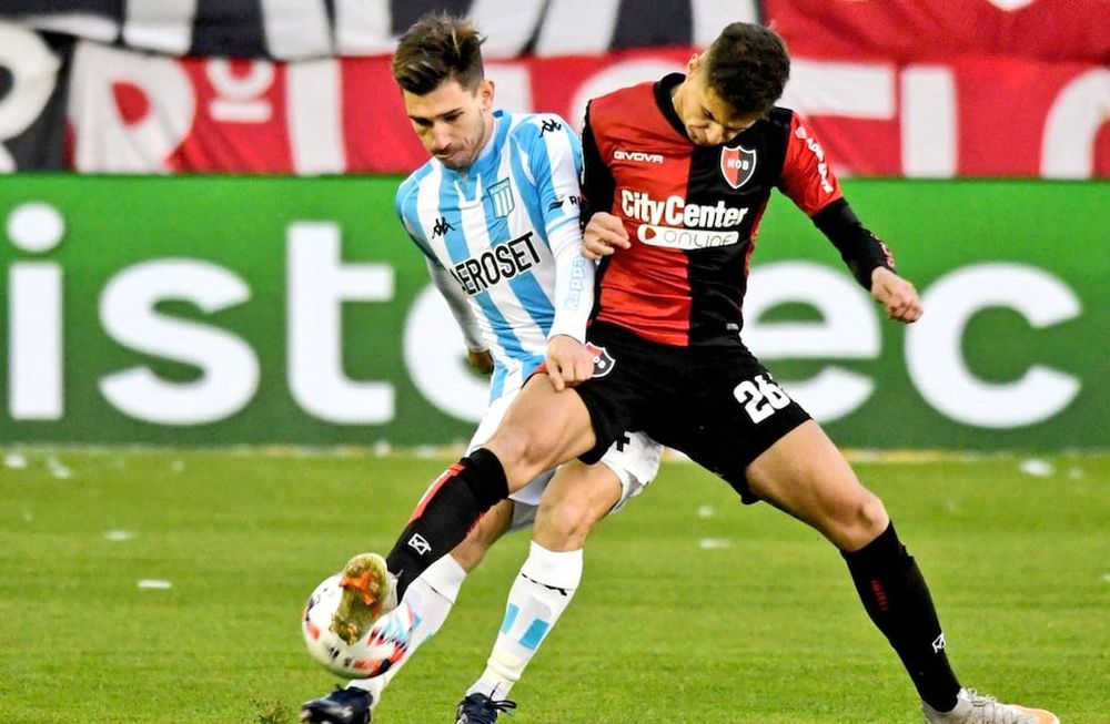 El volante Facundo Mura de Racing, es baja por lesión, para recibir a River en los octavos de final del Torneo Clausura.&nbsp;