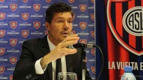 Marcelo Tinelli se reunió esta mañana con Matías Lammens y Horacio Arreceygor para definir quiénes serán los candidatos a reemplazar a Paolo Montero. / Gentileza.